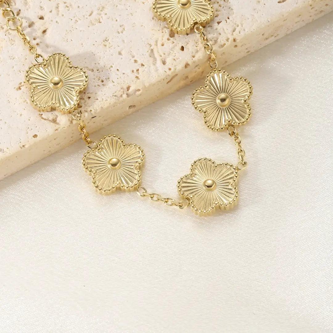 Pulseira Vintage Trevo 5 Folhas Ouro - NATA