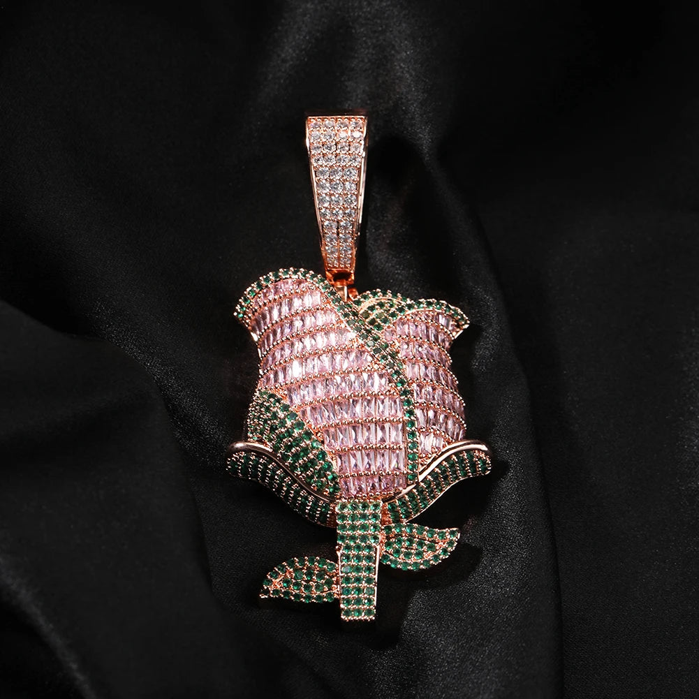 Pingente Flor de Rosa Cravejada + Corrente - NATA